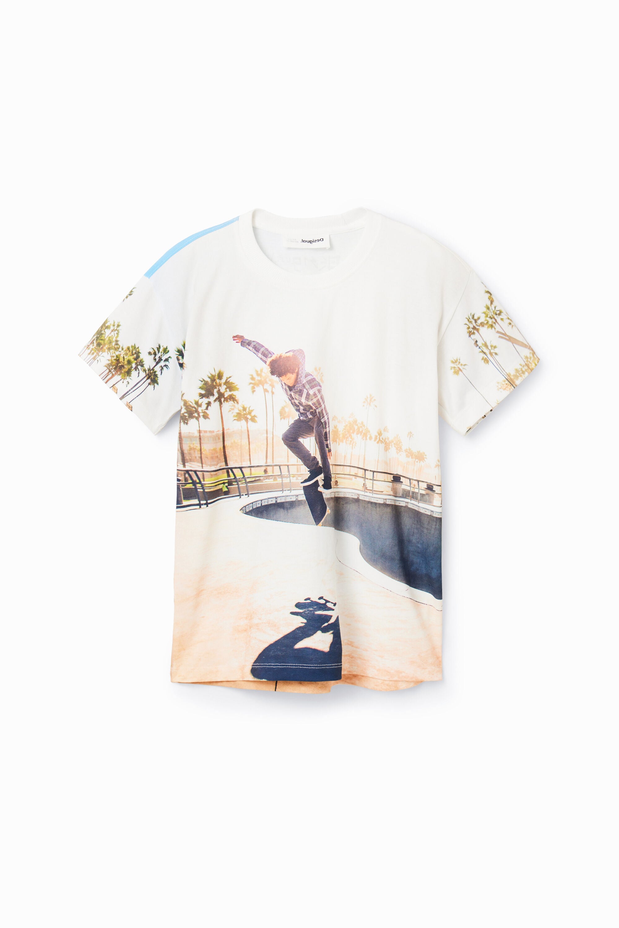 /desigual-camiseta-fotografico-skater-algodon-blanco-3/4