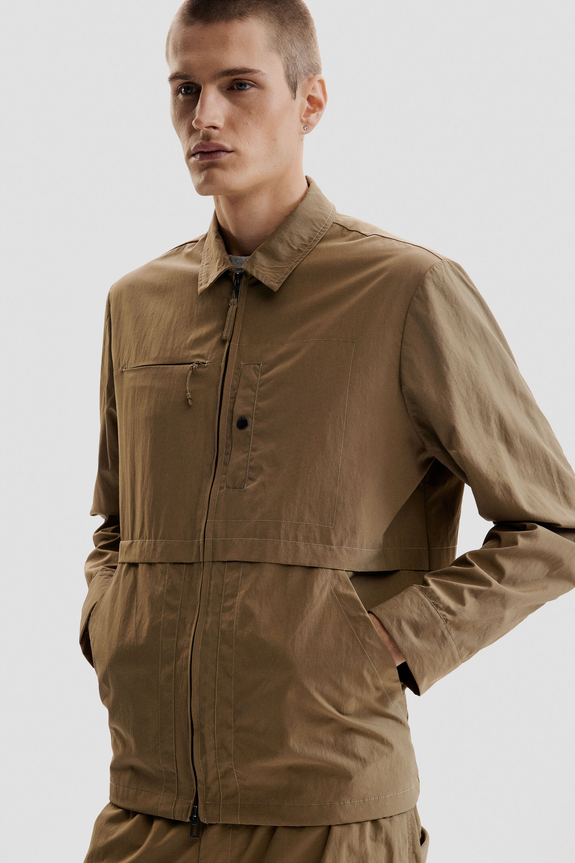 /desigual-chaqueta-tejido-tecnico-hombre-poliamida-verde-l